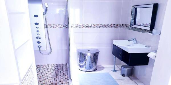 9 QueensView Uvongo Beach Buitenkant foto