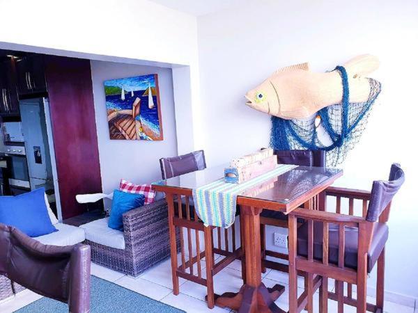 9 QueensView Uvongo Beach Buitenkant foto