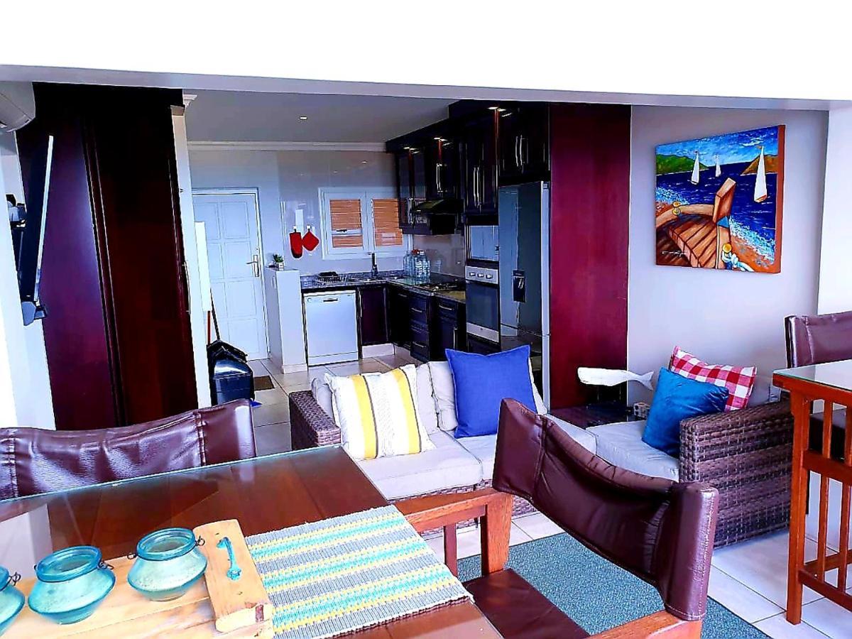 9 QueensView Uvongo Beach Buitenkant foto