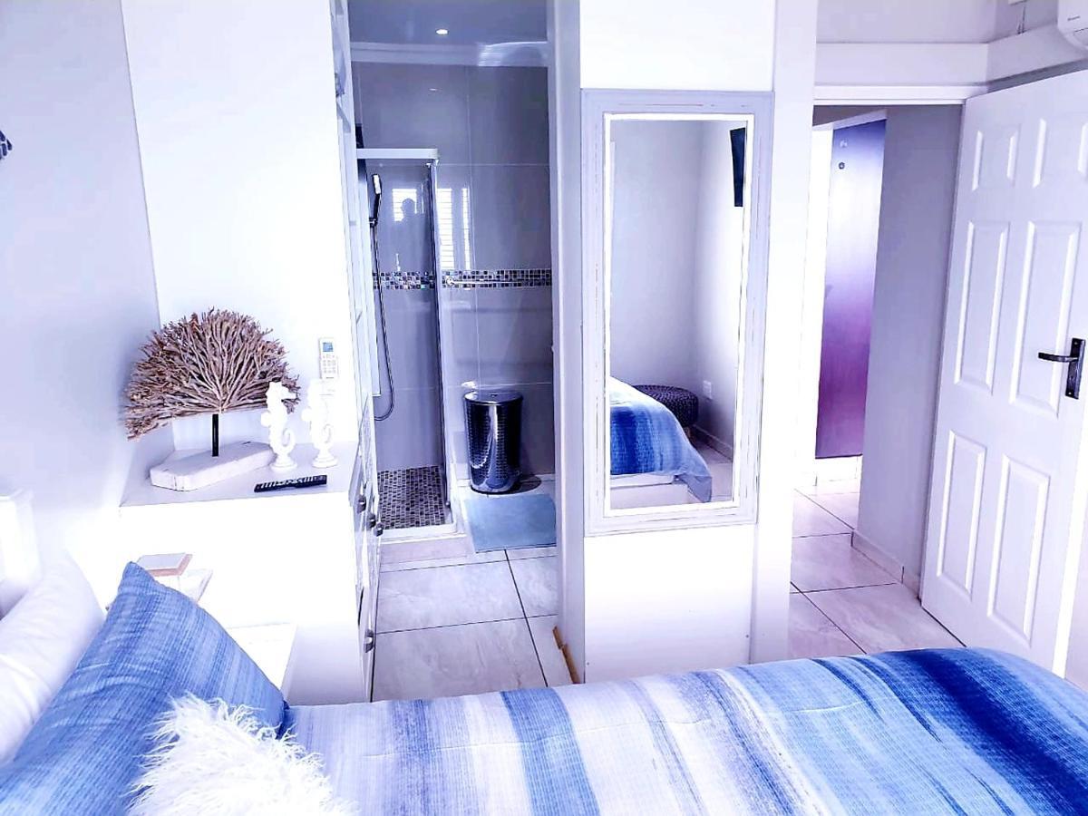 9 QueensView Uvongo Beach Buitenkant foto